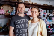 «Вязаный уют»: как семья Пальчевских из Браслава превратило хобби в работу
